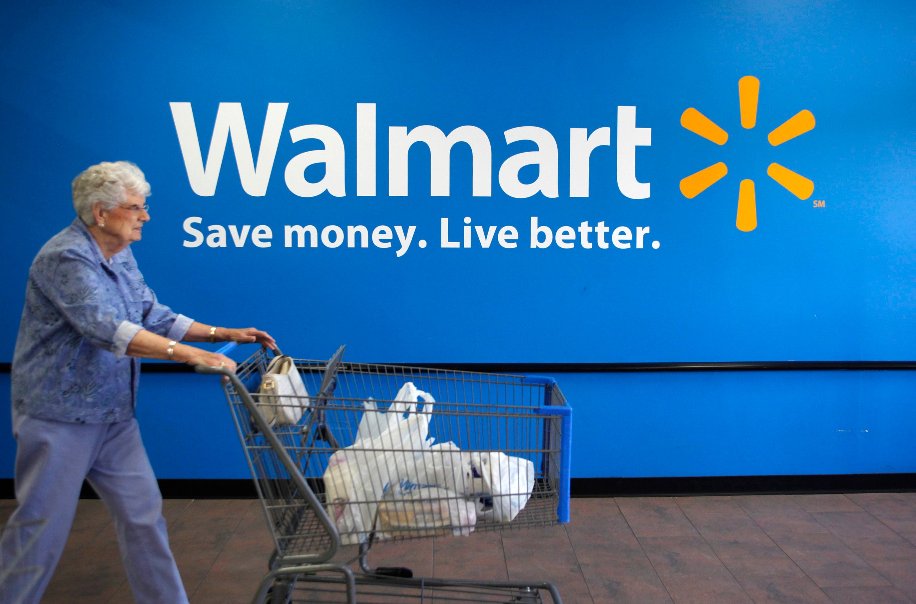 Women Exposing Themselves At Walmart