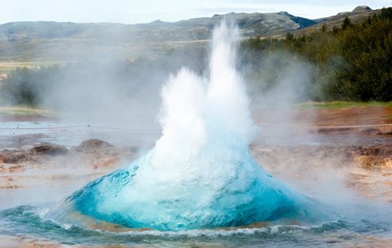 https://ekonomigercekleri.com/wp-content/uploads/2021/08/jeotermal-enerji-Türkiye-568x360.jpeg